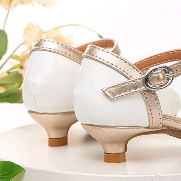 Girls Bow Detail Kitten Heel Sz4 - Picture 3 of 7